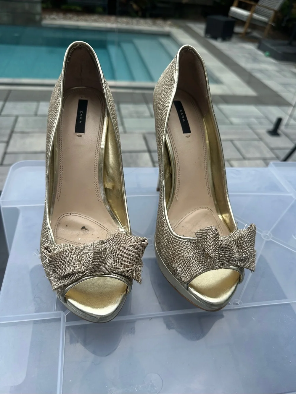 Zara Metallic Gold Peep-Toe Bow Platform Pumps - Picture 4 of 4